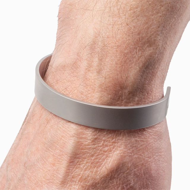 Memory bracelet with own engraving